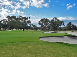 Peninsula Kingswood (North) 11th Green